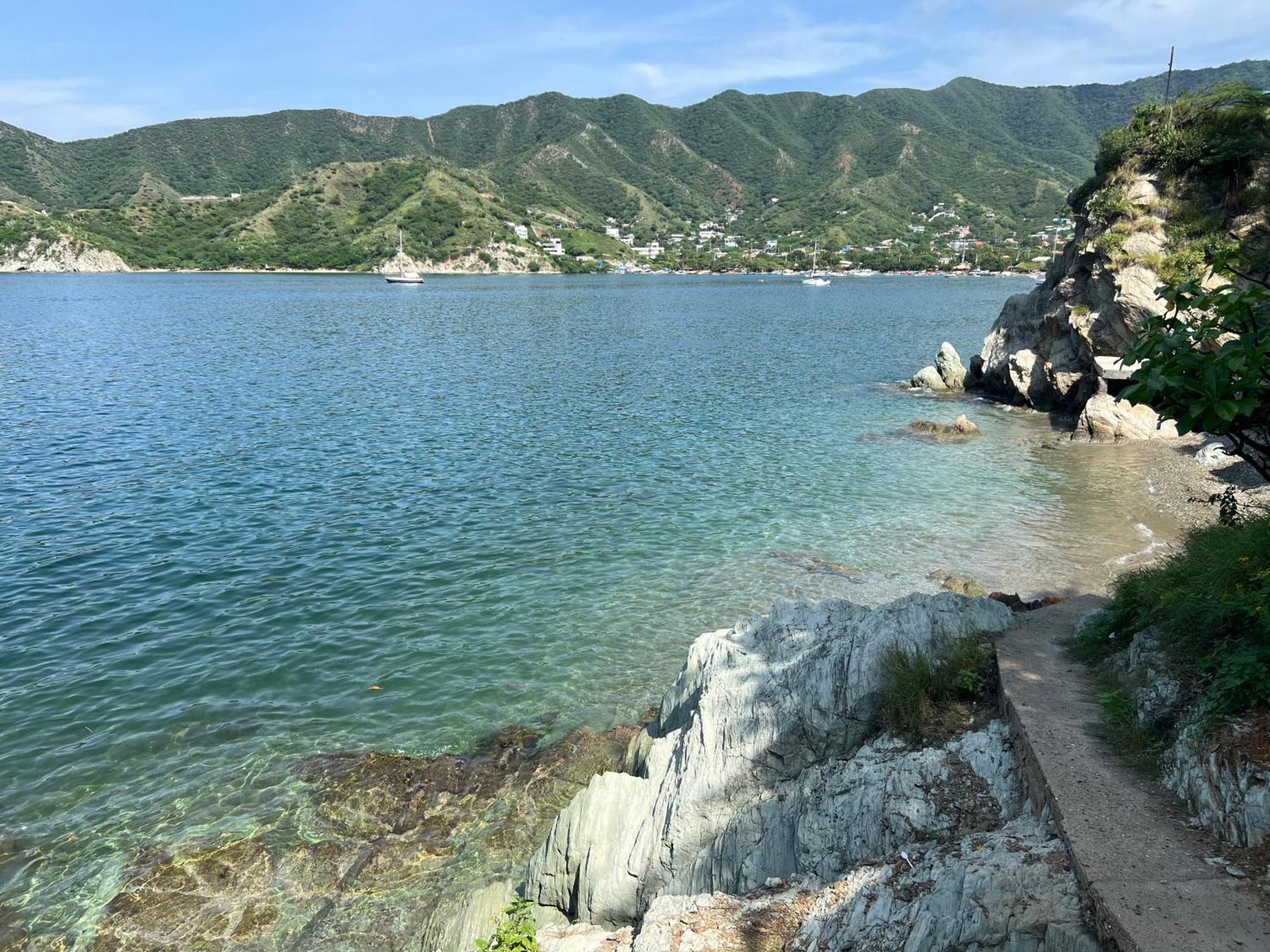 Bajo Mar Taganga, Acceso Privado A Playa Taganga